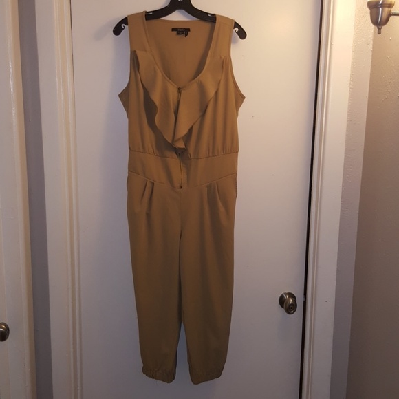 Toxik Other - Cropped Jumpsuit with zipper & fringe details